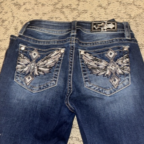 Miss Me Jeans, winged design, size 27, mid rise boot cut - Picture 5 of 5